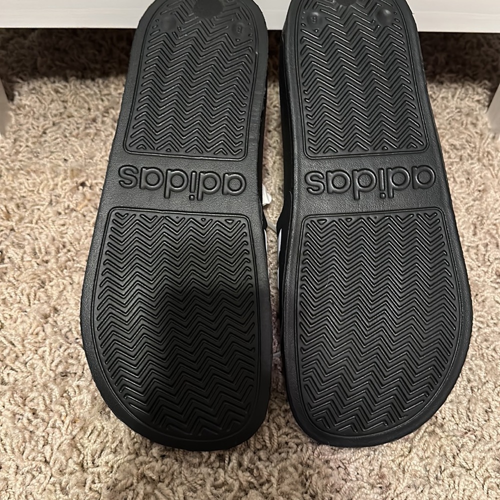 ADIDAS SLIDES - Picture 2 of 3